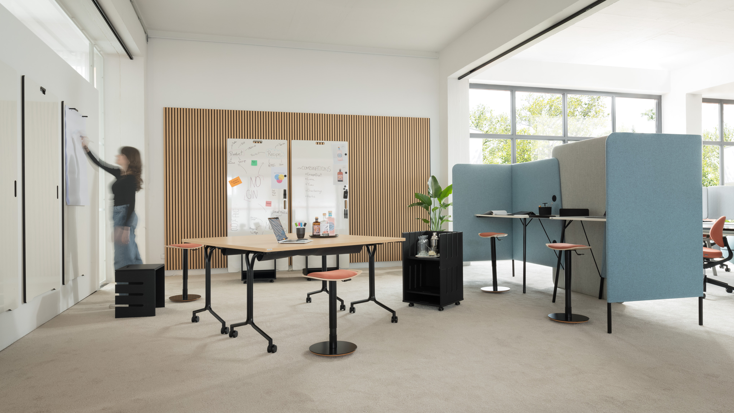spyn flip-top table - Wiesner-Hager