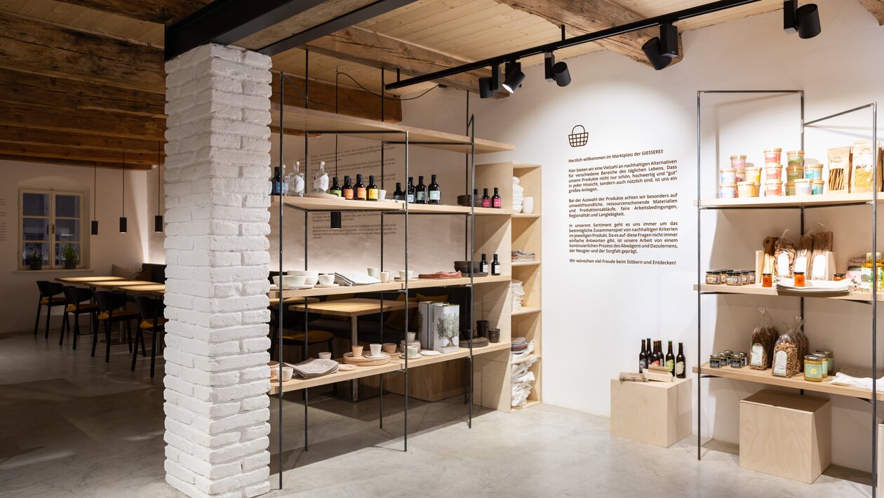 shop area. | © bonpart