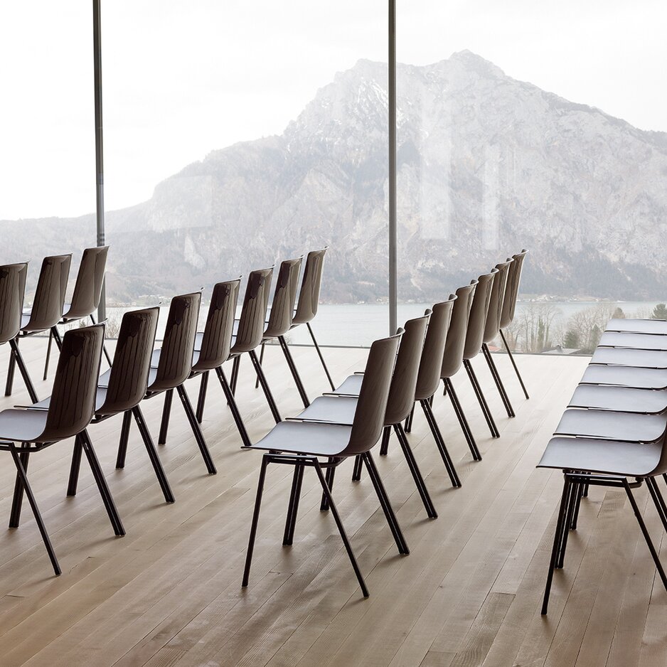 nooi chairs - Wiesner-Hager