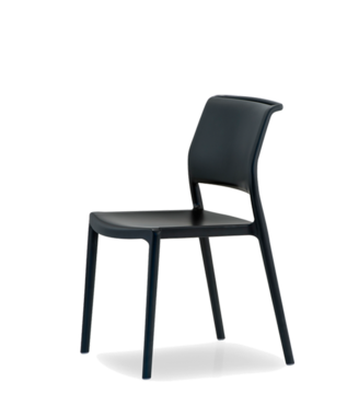 Schwarzer Stuhl.