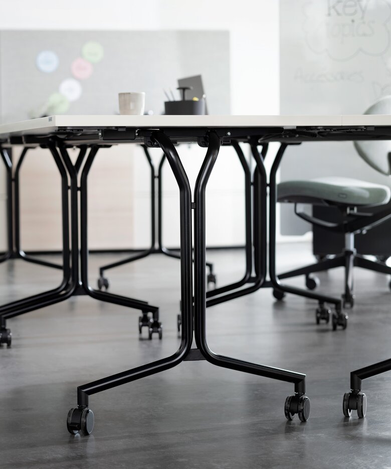 spyn flip-top table - Wiesner-Hager