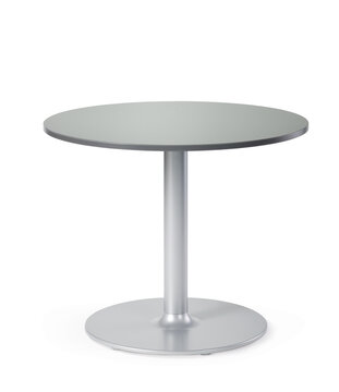 een lage tafel met rond zwart blad en zilverkleurige kolompoot