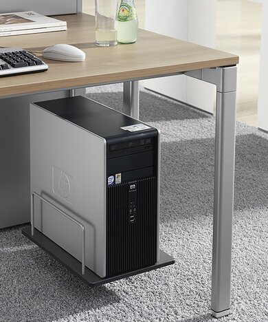 support pour pc monté au dessous d'une table
