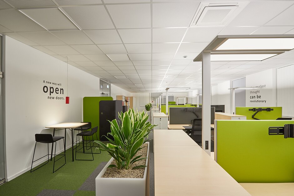 AHT Office room with desk, charis and middle zones.