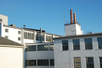Inner courtyard in the Wiesner-Hager factory site.